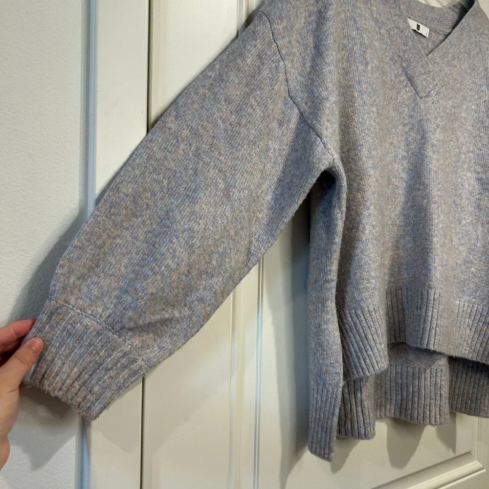 Fifty Percent V-Neck Oversized Hi-Low Knit Sweater Wool Blend Soft S‎